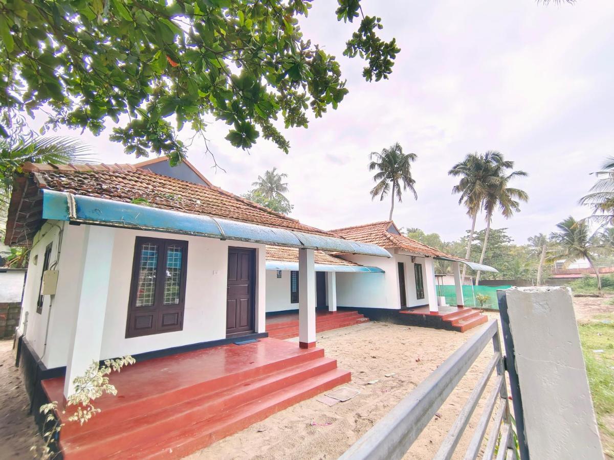 Ammus Villa Marari Mararikulam Exteriör bild